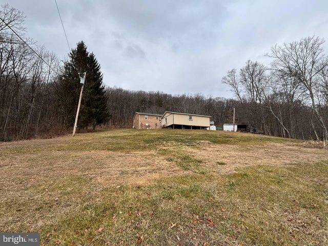 6395 SPRINGFIELD PIKE, Points, WV 25437