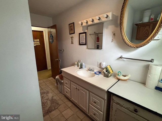 6395 SPRINGFIELD PIKE, Points, WV 25437