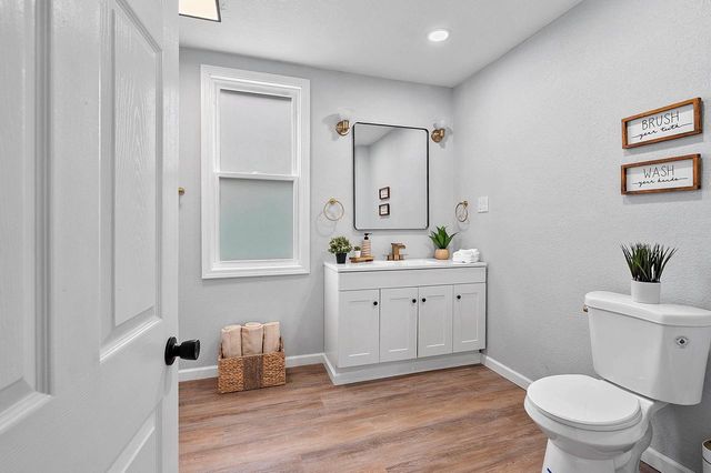 1122 S 22ND STREET, Manitowoc, WI 54220