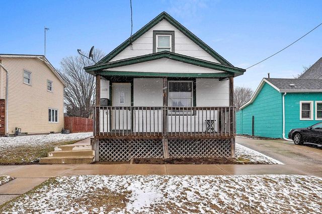 1122 S 22ND STREET, Manitowoc, WI 54220
