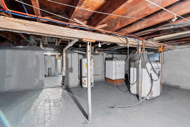 1122 S 22ND STREET, Manitowoc, WI 54220