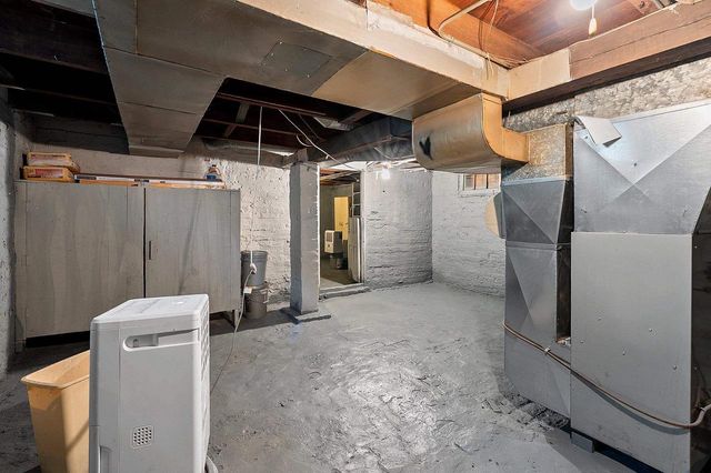 1122 S 22ND STREET, Manitowoc, WI 54220