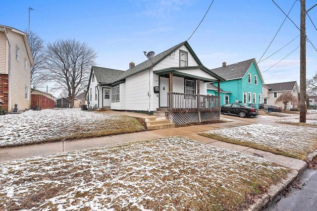 1122 S 22ND STREET, Manitowoc, WI 54220