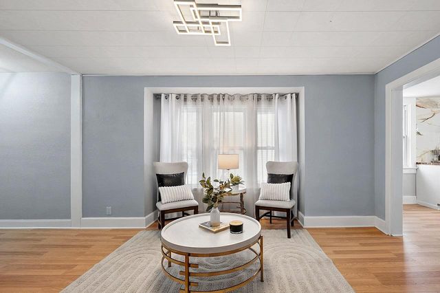 1122 S 22ND STREET, Manitowoc, WI 54220