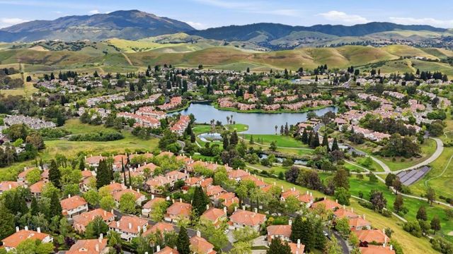 719 Lakemont Place 3, San Ramon, CA 94582