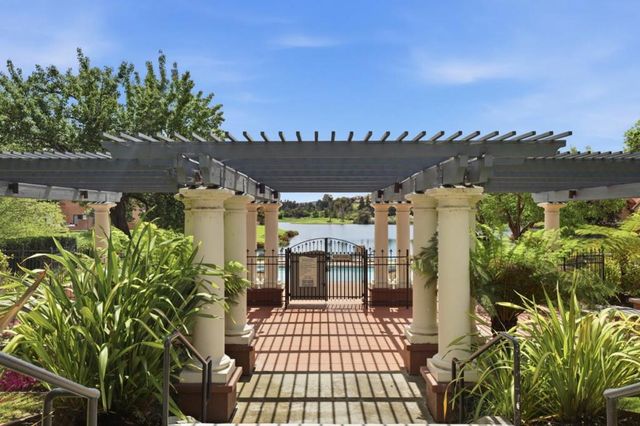 719 Lakemont Place 3, San Ramon, CA 94582