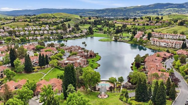 719 Lakemont Place 3, San Ramon, CA 94582