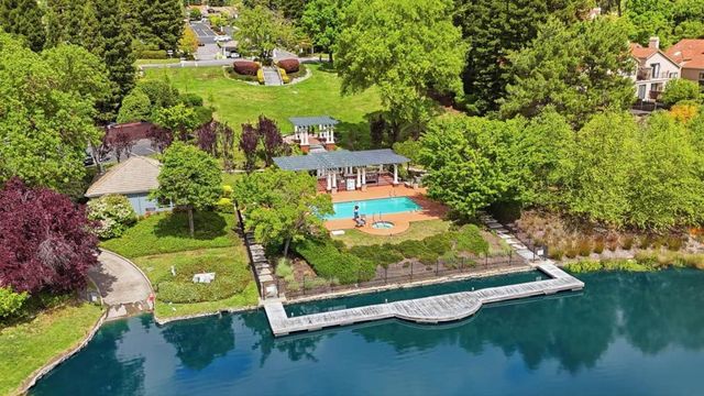719 Lakemont Place 3, San Ramon, CA 94582
