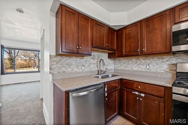 7708 Tennessee Avenue, St Louis, MO 63111