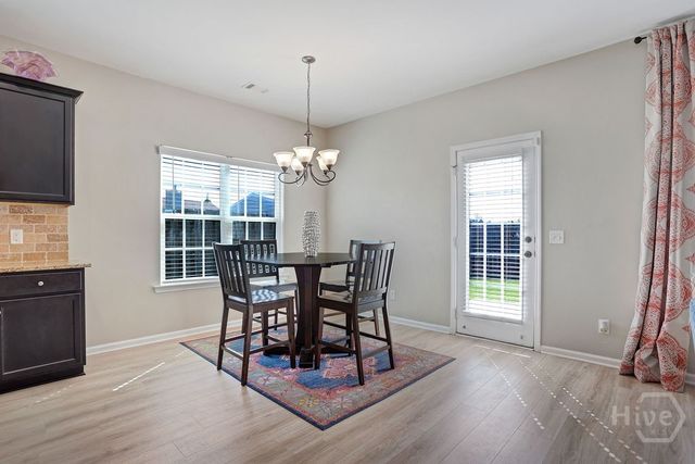 208 Chippingwood Circle, Pooler, GA 31322