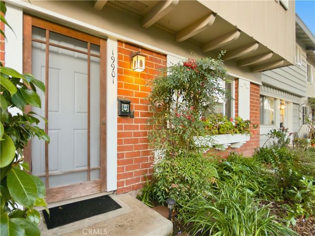 19901 Sheffield, Huntington Beach, CA 92646