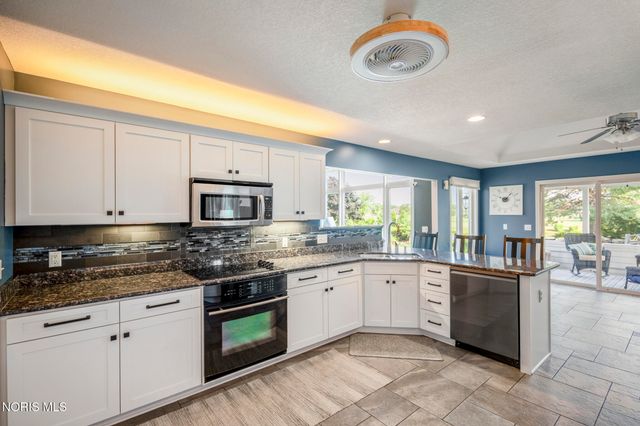 7446 Timbers Boulevard, Waterville, OH 43566