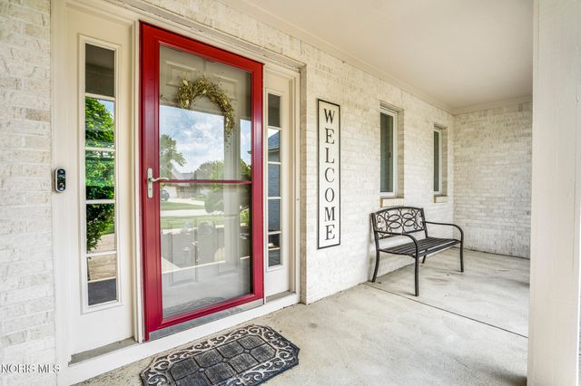 7446 Timbers Boulevard, Waterville, OH 43566