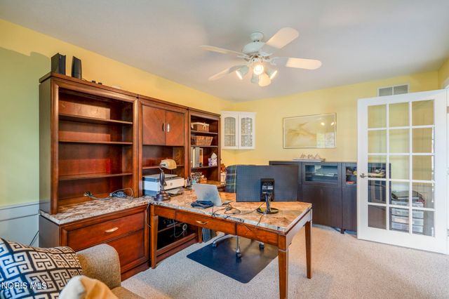 7446 Timbers Boulevard, Waterville, OH 43566