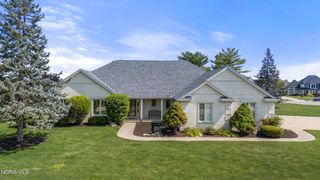 7446 Timbers Boulevard, Waterville, OH 43566