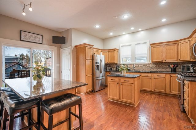 12 Cayuga Street, Auburn, NY 13021