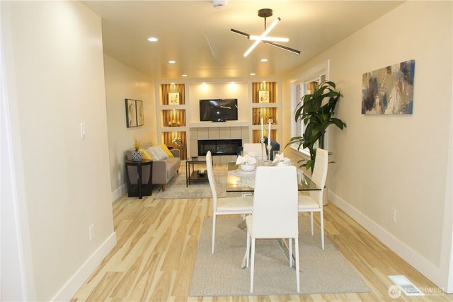 32720 30th Avenue SW, Federal Way, WA 98023