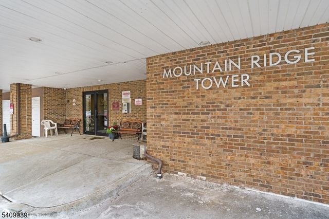 375 Rifle Camp Rd 307, Woodland Park, NJ 07424