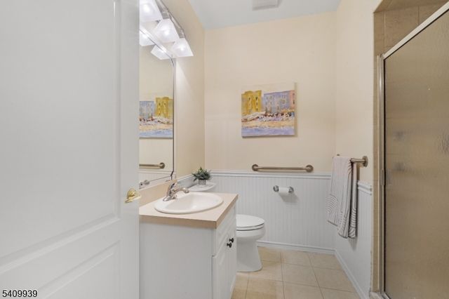 375 Rifle Camp Rd 307, Woodland Park, NJ 07424