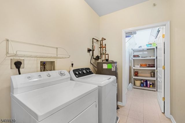 375 Rifle Camp Rd 307, Woodland Park, NJ 07424