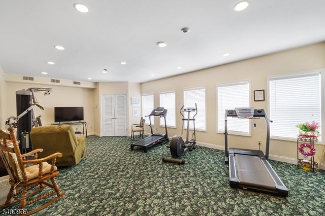 375 Rifle Camp Rd 307, Woodland Park, NJ 07424