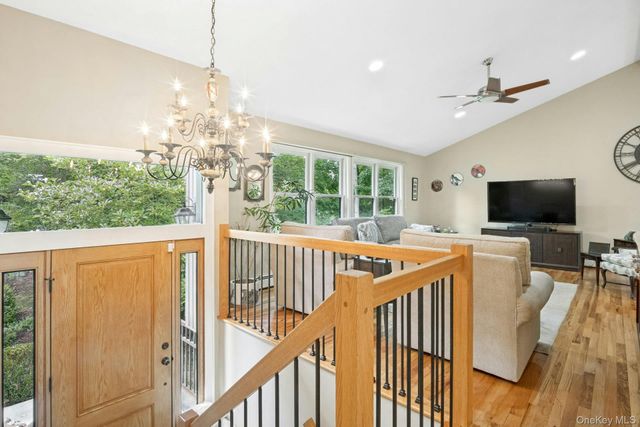 2 Lakeview Avenue W, Cortlandt Manor, NY 10567