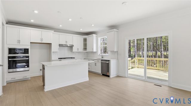 5824 Stingray Point Blvd, New Kent, VA 23124