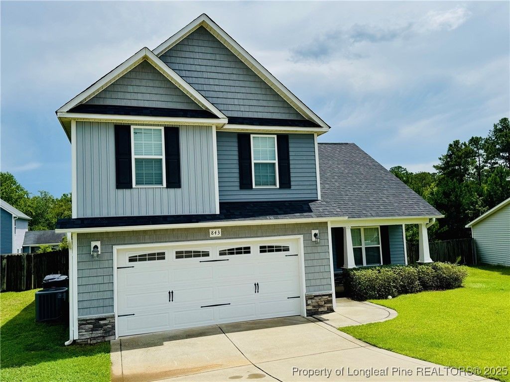 843 Screech Owl Drive, Hope Mills, NC 28348