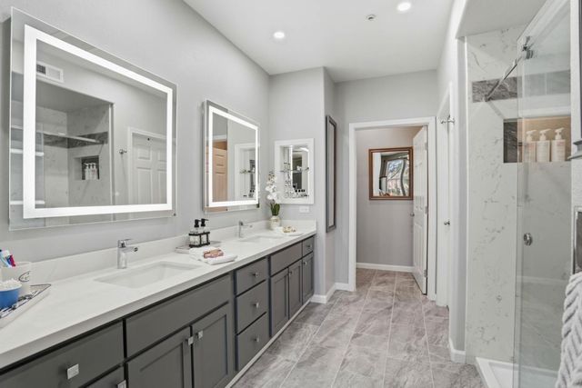 1310 Saddle Rack Street 314, San Jose, CA 95126