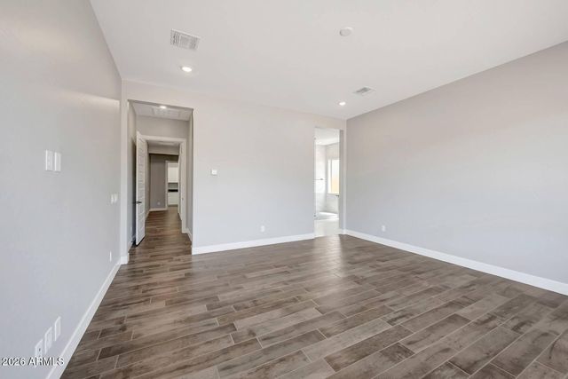 698 W RIDGE Road, Apache Junction, AZ 85120