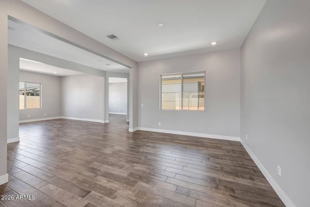 698 W RIDGE Road, Apache Junction, AZ 85120