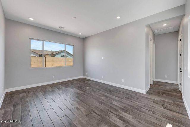 698 W RIDGE Road, Apache Junction, AZ 85120