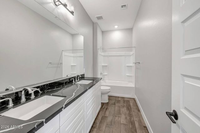 698 W RIDGE Road, Apache Junction, AZ 85120