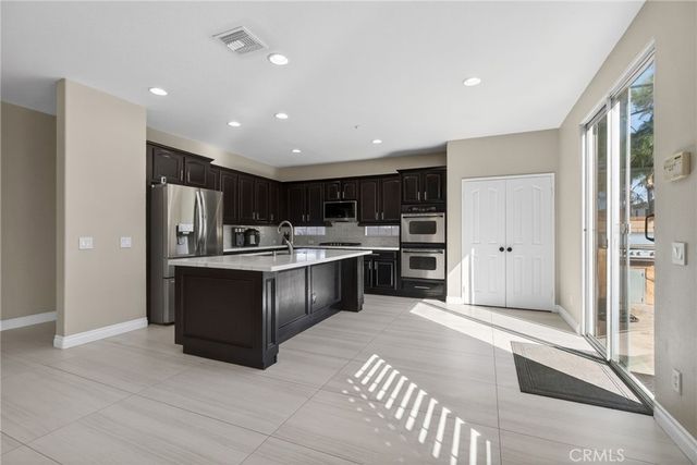 11552 Brookrun Court, Riverside, CA 92505