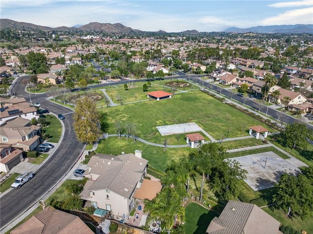 11552 Brookrun Court, Riverside, CA 92505