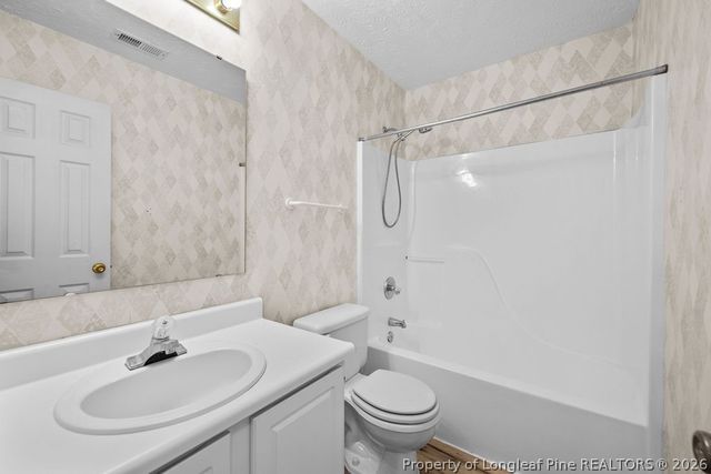 145 Chapel Hill Drive, Raeford, NC 28376