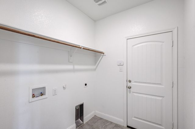 301 Pearl Street, Cleburne, TX 76031