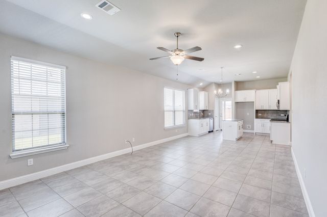301 Pearl Street, Cleburne, TX 76031