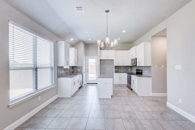 301 Pearl Street, Cleburne, TX 76031