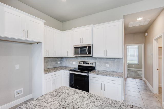 301 Pearl Street, Cleburne, TX 76031