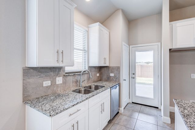 301 Pearl Street, Cleburne, TX 76031