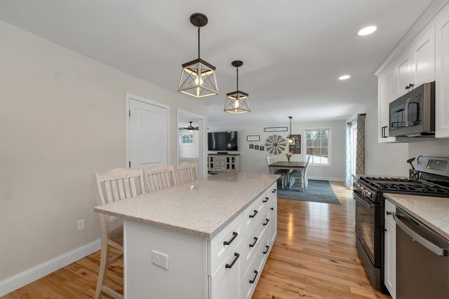 135 Smoke Street, Barrington, NH 03825