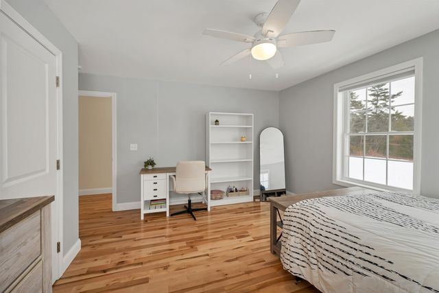 135 Smoke Street, Barrington, NH 03825