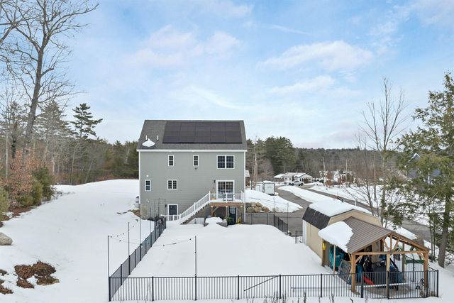 135 Smoke Street, Barrington, NH 03825