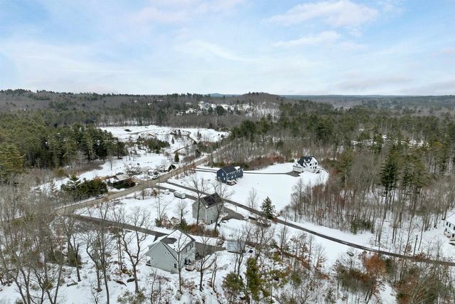 135 Smoke Street, Barrington, NH 03825