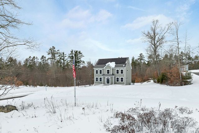 135 Smoke Street, Barrington, NH 03825