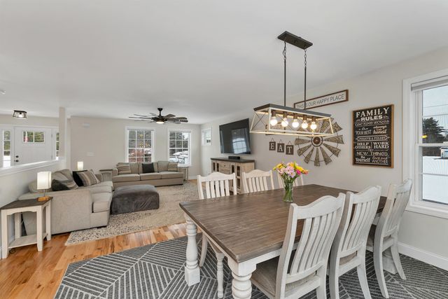 135 Smoke Street, Barrington, NH 03825