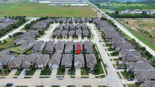 6006 Dovetail Cliff Court, Katy, TX 77493