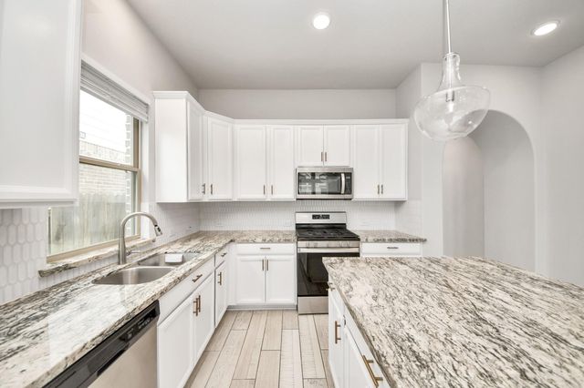 6006 Dovetail Cliff Court, Katy, TX 77493