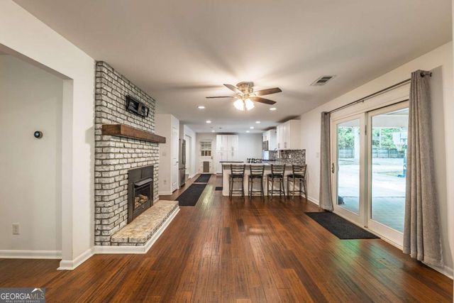 4240 Cascade Road SW, Atlanta, GA 30331